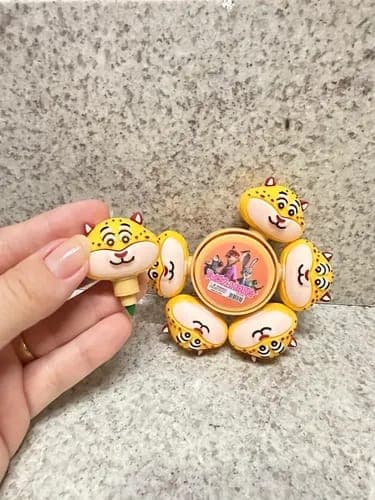 https://qchqjxwlzwrsxzkpmfyt.supabase.co/storage/v1/object/public/product-images/4e7617d5-c942-408f-a406-1c4e1089f663.jpeg